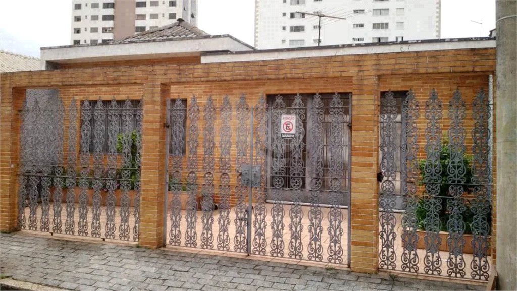 TERRENO 600 m da estação de metro Belém