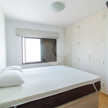 Cobertura à venda com 2 quartos, sendo 1 suíte, em Vila Andrade, São Paulo, SP