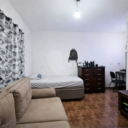 Sobrado à venda com 3 quartos, sendo 2 suítes, em Jardim Roberto, Osasco, SP