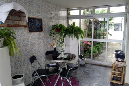 Sobrado à venda com 5 quartos, sendo 1 suíte,  em Planalto Paulista, São Paulo, SP