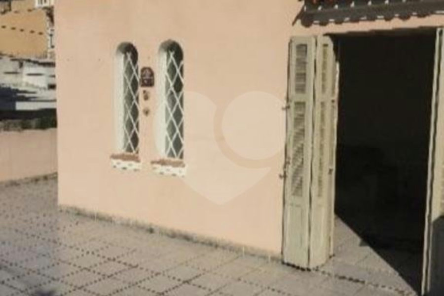 Sobrado à venda com 4 quartos, sendo 3 suítes, em Santana, São Paulo, SP