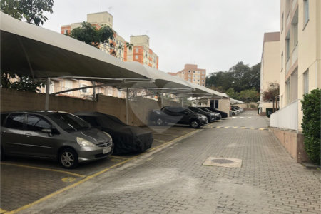 Apartamento à venda com 3 quartos, sendo 1 suíte,  em Jardim Amaralina, São Paulo, SP