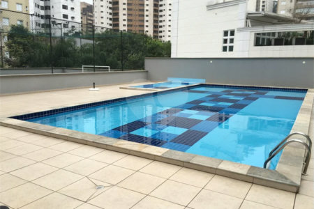 Apartamento para alugar com 3 quartos, sendo 2 suítes,  em Vila Andrade, São Paulo, SP