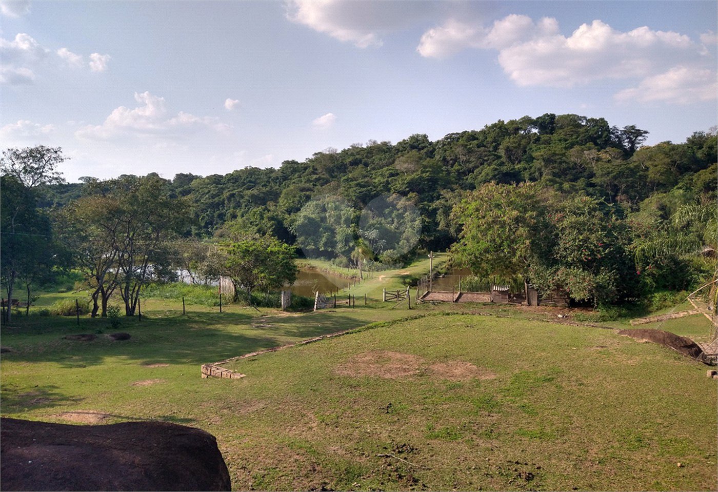 Sítio à venda com 4 quartos, sendo 2 suítes,  em Pimenta, Indaiatuba, SP