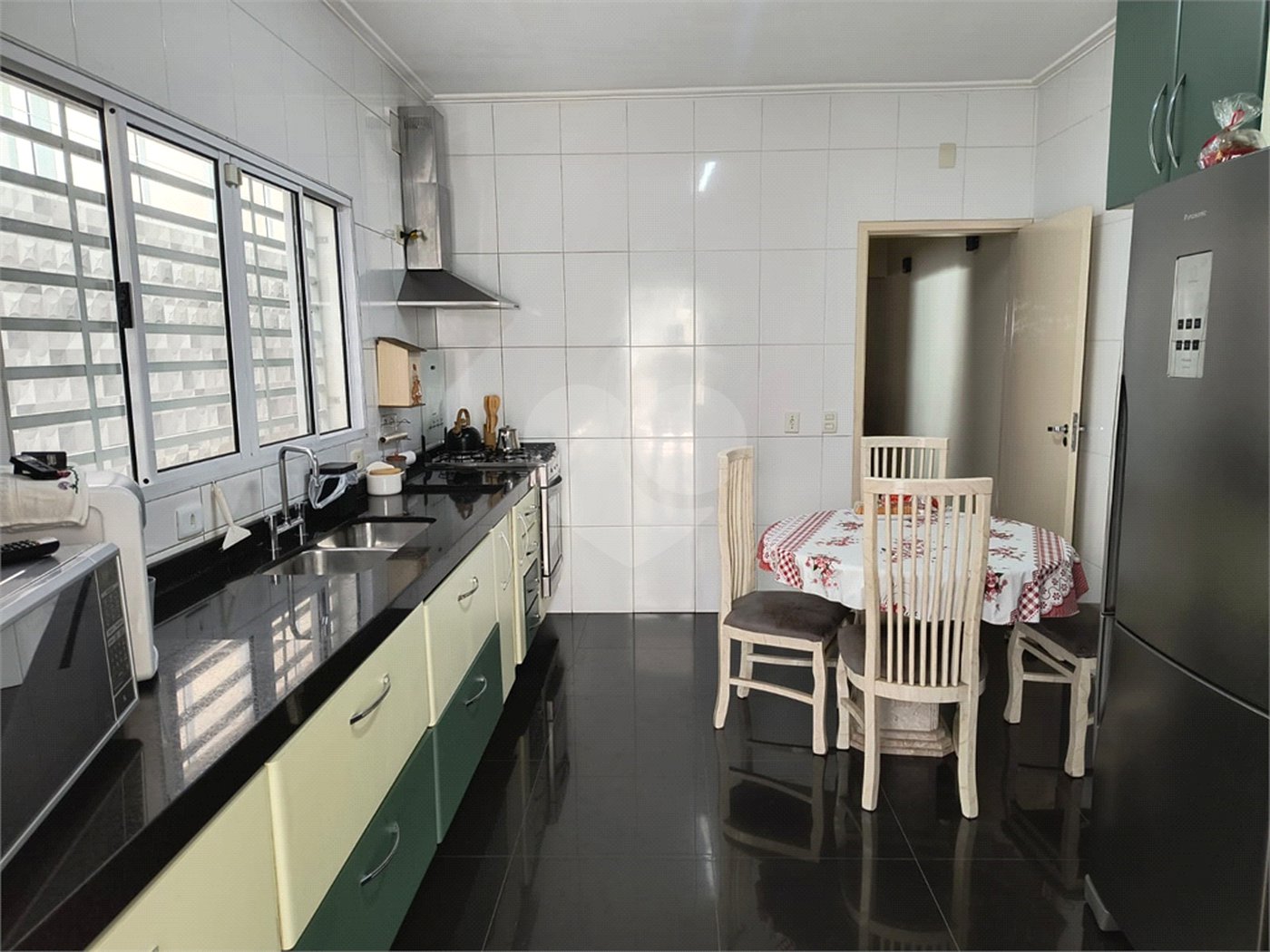 Sobrado à venda com 3 suítes em Vila Guilherme, São Paulo, SP