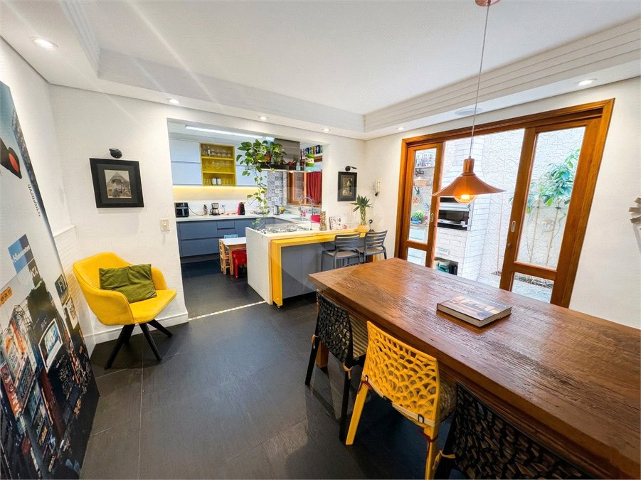 Casa à venda com 3 quartos, sendo 1 suíte, em Brooklin Paulista, São Paulo, SP