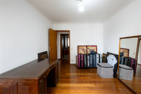Apartamento à venda com 4 quartos, sendo 3 suítes, em Jardim Monte Kemel, São Paulo, SP