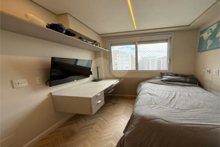 Apartamento à venda ou para alugar com 3 quartos, sendo 1 suíte, em Vila Andrade, São Paulo, SP