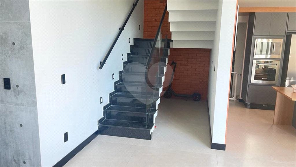 Casa à venda com 4 suítes no condomínio Colinas do Paratehy (norte), São José dos Campos - SP
