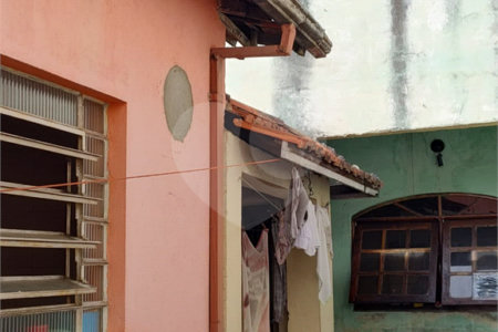 Casa à venda com 4 quartos em Chora Menino, São Paulo, SP