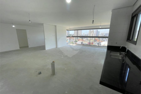 Apartamento à venda com 3 suítes em Jardim Bebedouro, Guarulhos, SP