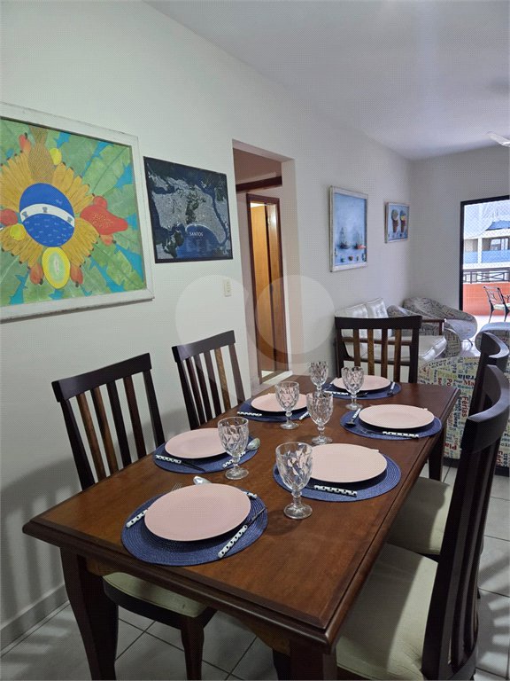 Apartamento à venda com 2 quartos, sendo 1 suíte, em Canto do Forte, Praia Grande, SP