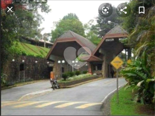 Casa à venda com 3 quartos, sendo 2 suítes,  no condomínio Alpes da Cantareira, Mairiporã - SP