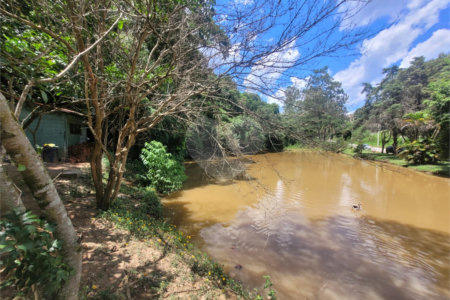 Terreno à venda em Parque Rizzo, Cotia, SP