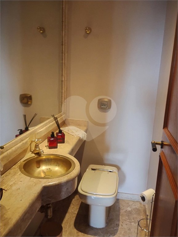 Apartamento à venda ou para alugar com 4 quartos, sendo 1 suíte,  em Vila Andrade, São Paulo, SP