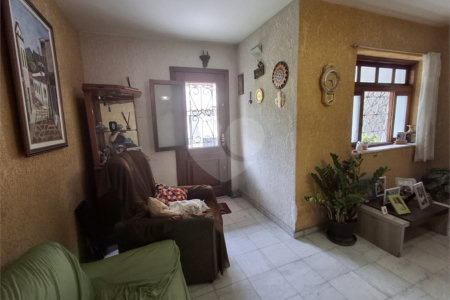 Casa à venda com 6 quartos, sendo 1 suíte, em Andaraí, Rio de Janeiro, RJ