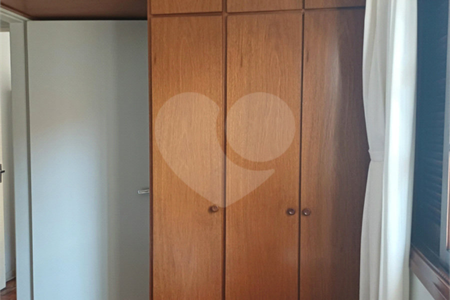 Sobrado à venda com 3 quartos, sendo 1 suíte, em Vila Guilherme, São Paulo, SP