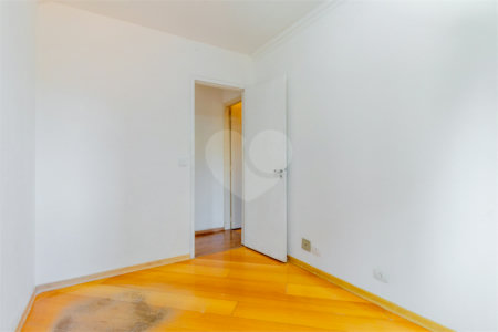 Apartamento à venda com 3 quartos, sendo 1 suíte,  em Cidade Monções, São Paulo, SP