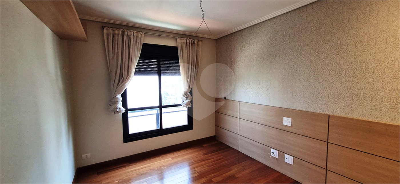 Apartamento à venda com 4 quartos, sendo 3 suítes, em Santana, São Paulo, SP