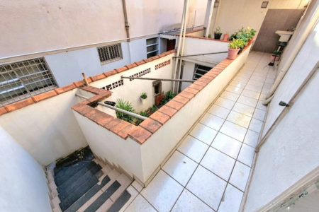 Casa com 3 dormitórios à venda, 119 m² por R$ 689.000,00 - Pompéia - Santos/SP