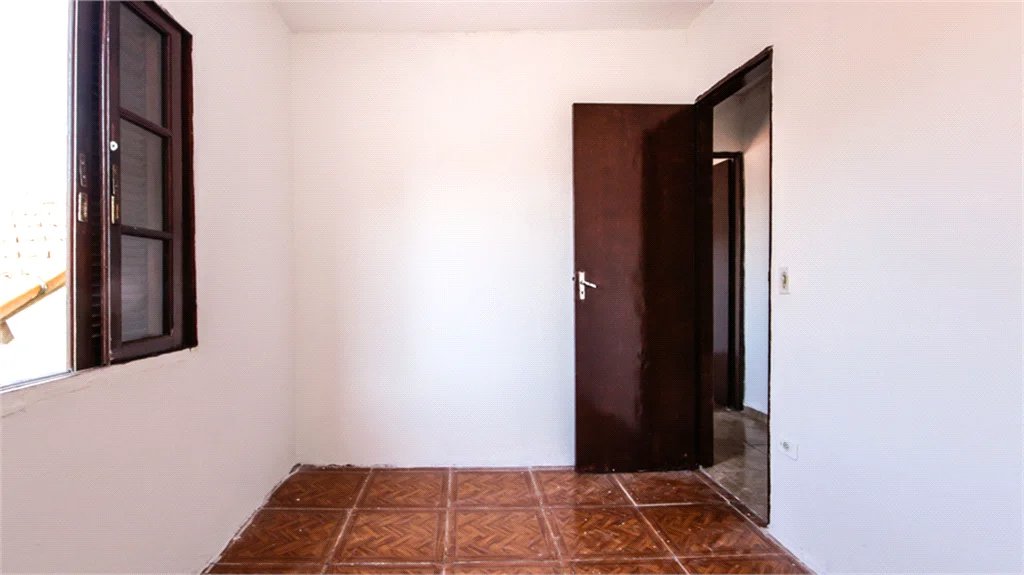Casa à venda com 4 quartos em Vila Hamburguesa, São Paulo, SP