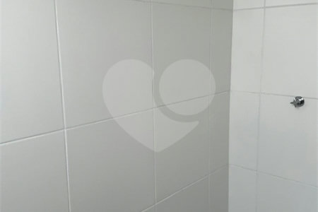 Casa à venda ou para alugar com 2 quartos no condomínio Residencial Caxangá 2, Suzano - SP