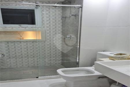 Apartamento à venda com 4 quartos, sendo 3 suítes, em Ipiranga, São Paulo, SP