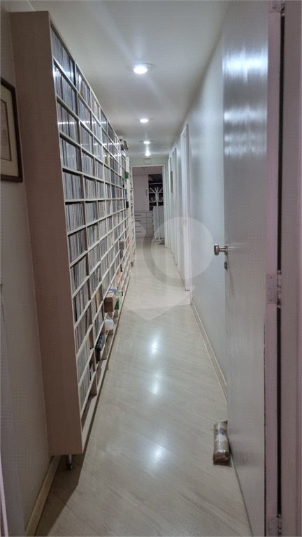 Apartamento à venda com 3 quartos, sendo 1 suíte, em Bela Vista, São Paulo, SP