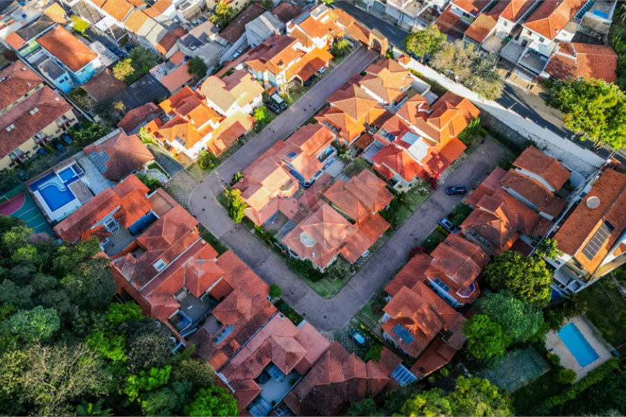 Casa à venda ou para alugar com 4 quartos, sendo 3 suítes,  no condomínio Da Serra, São Paulo - SP