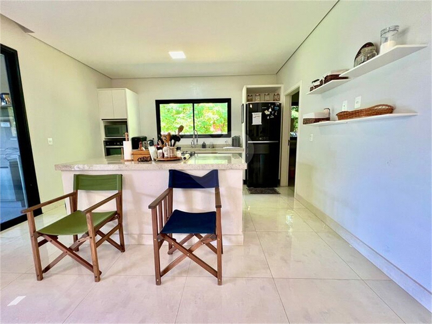 Casa à venda com 3 suítes no condomínio Acmti - Colinas do Mosteiro, Terras de Itaici e Recanto dos Pássaros, Indaiatuba - SP