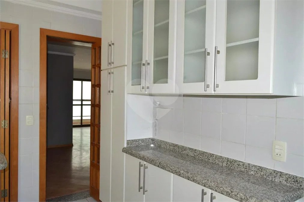 Apartamento à venda com 3 quartos, sendo 1 suíte, em Jardim Vila Mariana, São Paulo, SP