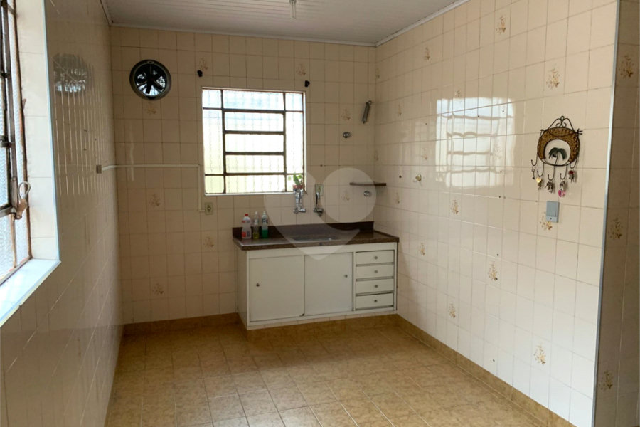 Sobrado à venda com 3 quartos no Brasilândia, São Paulo, SP