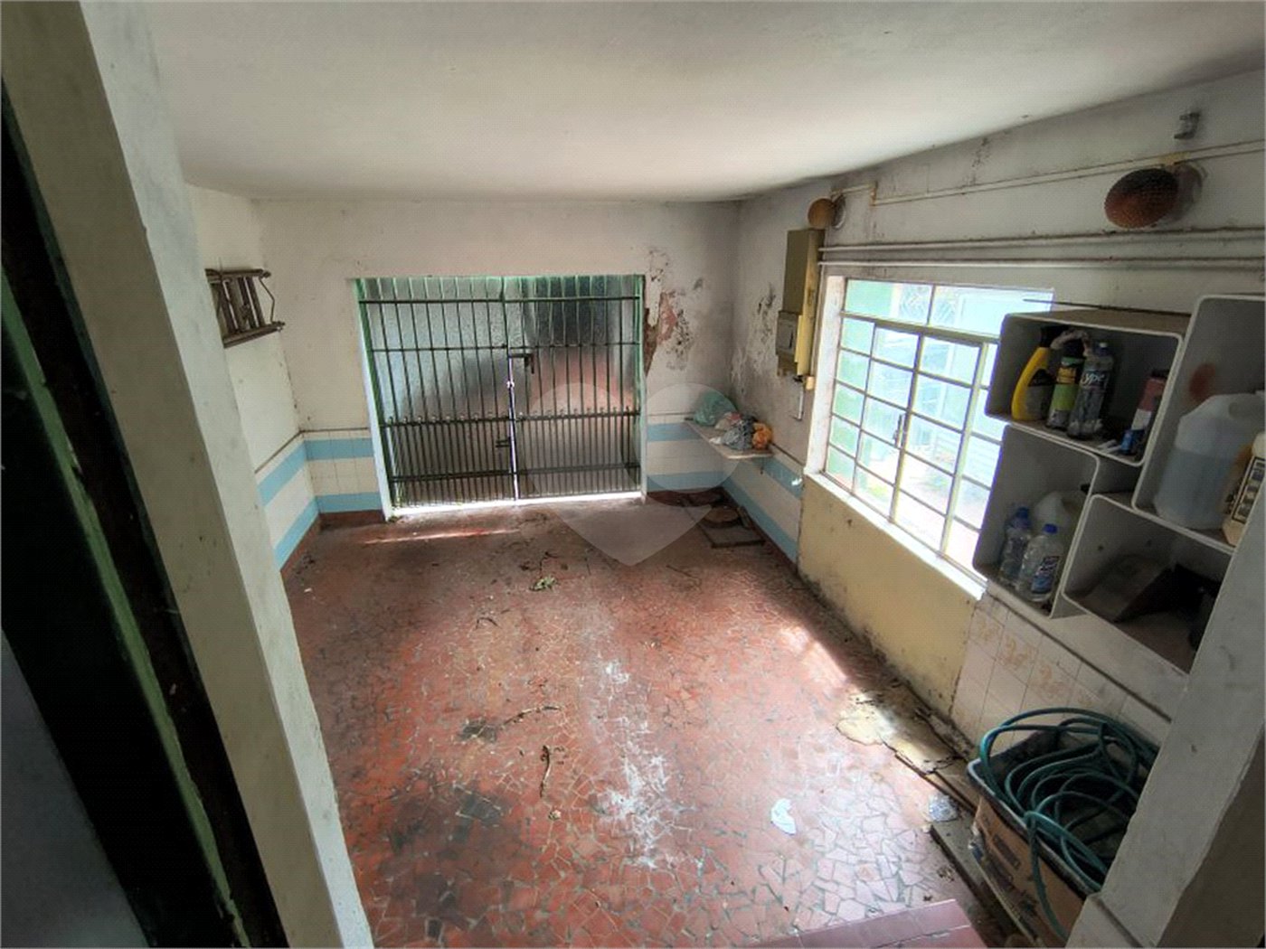Sobrado à venda com 3 quartos, sendo 1 suíte, em Tremembé, São Paulo, SP