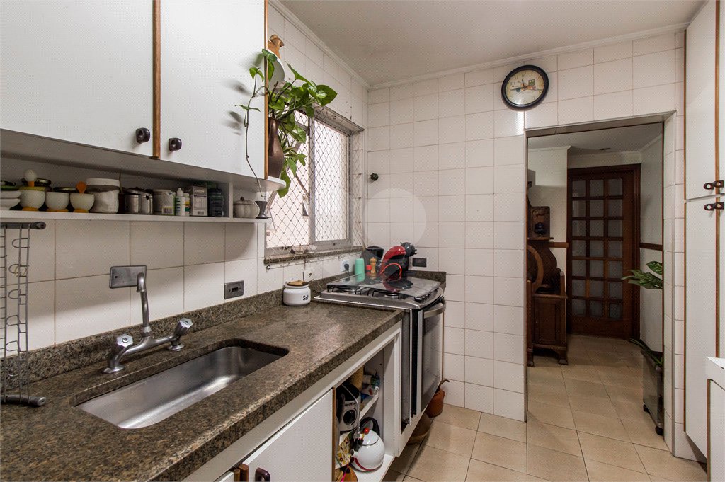 Apartamento à venda com 3 quartos, sendo 1 suíte, em Santo Amaro, São Paulo, SP