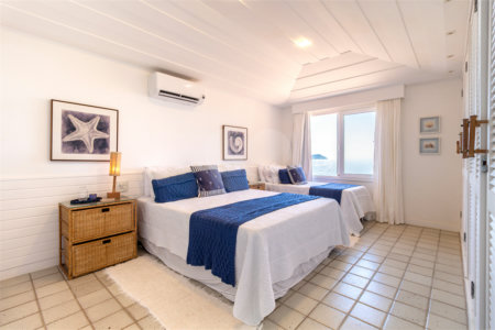 Casa em condomínio à venda com 6 quartos, sendo 5 suítes,  em Praia Rasa, Armação dos Búzios, RJ
