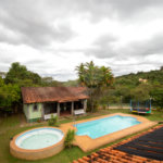 Casa à venda ou para alugar com 5 quartos, sendo 2 suítes, no condomínio Restinga Verde, São Roque - SP