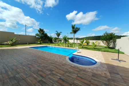 Casa em condomínio à venda com 3 suítes em Residencial Fazenda Alta Vista, Salto de Pirapora, SP