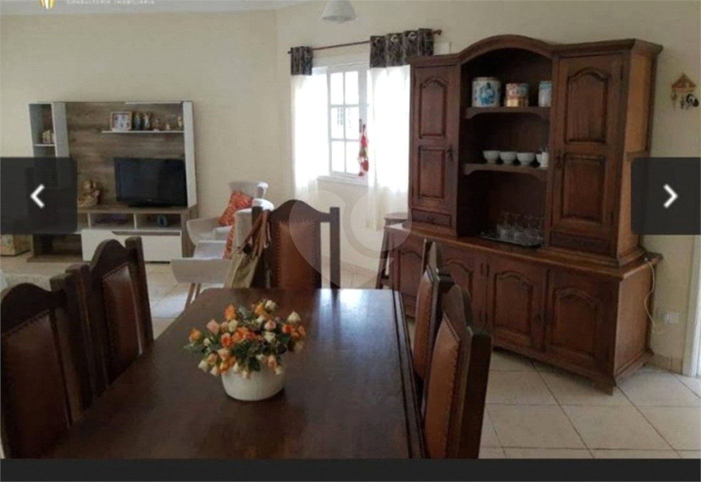 Chácara à venda ou para alugar com 4 quartos, sendo 1 suíte, em Vila Omízollo, Louveira, SP