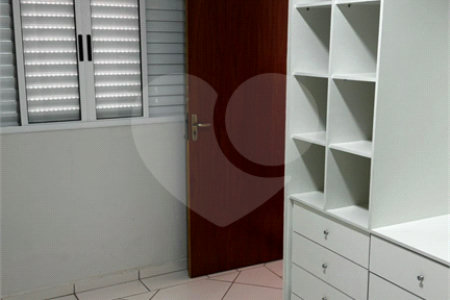 Casa à venda com 8 quartos, sendo 3 suítes,  no condomínio Terras de Santa Rosa, Salto - SP