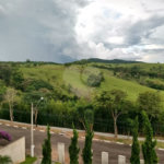 Casa à venda com 3 quartos, sendo 2 suítes,  no condomínio Vale do Sol, Bom Jesus dos Perdões - SP