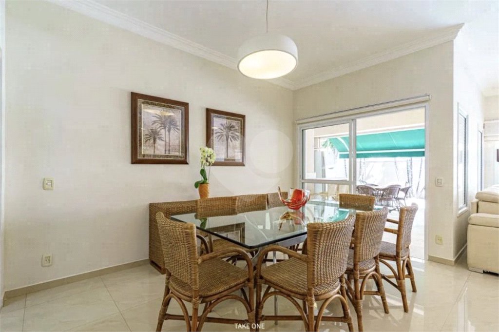 Casa à venda com 3 suítes no condomínio Villagio DI Verona, Vinhedo - SP