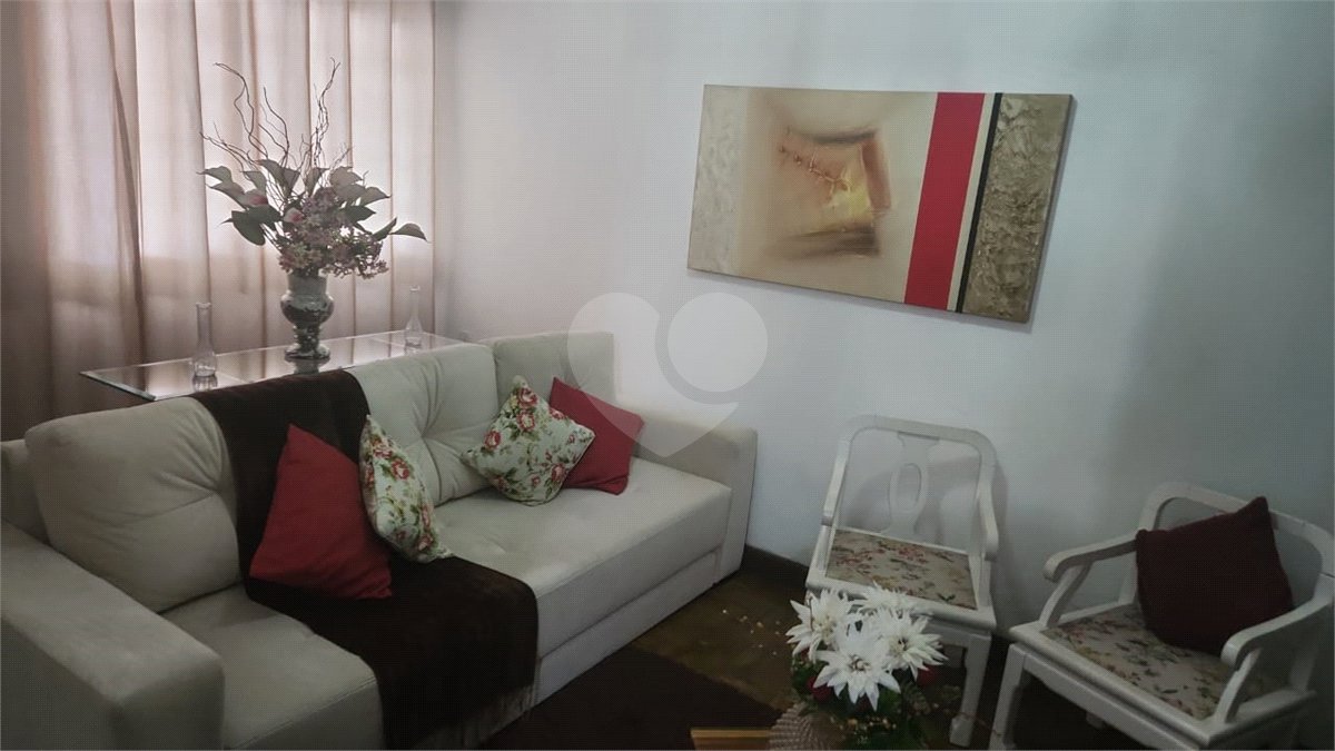 Casa à venda com 2 quartos em Vila Santa Maria, São Paulo, SP