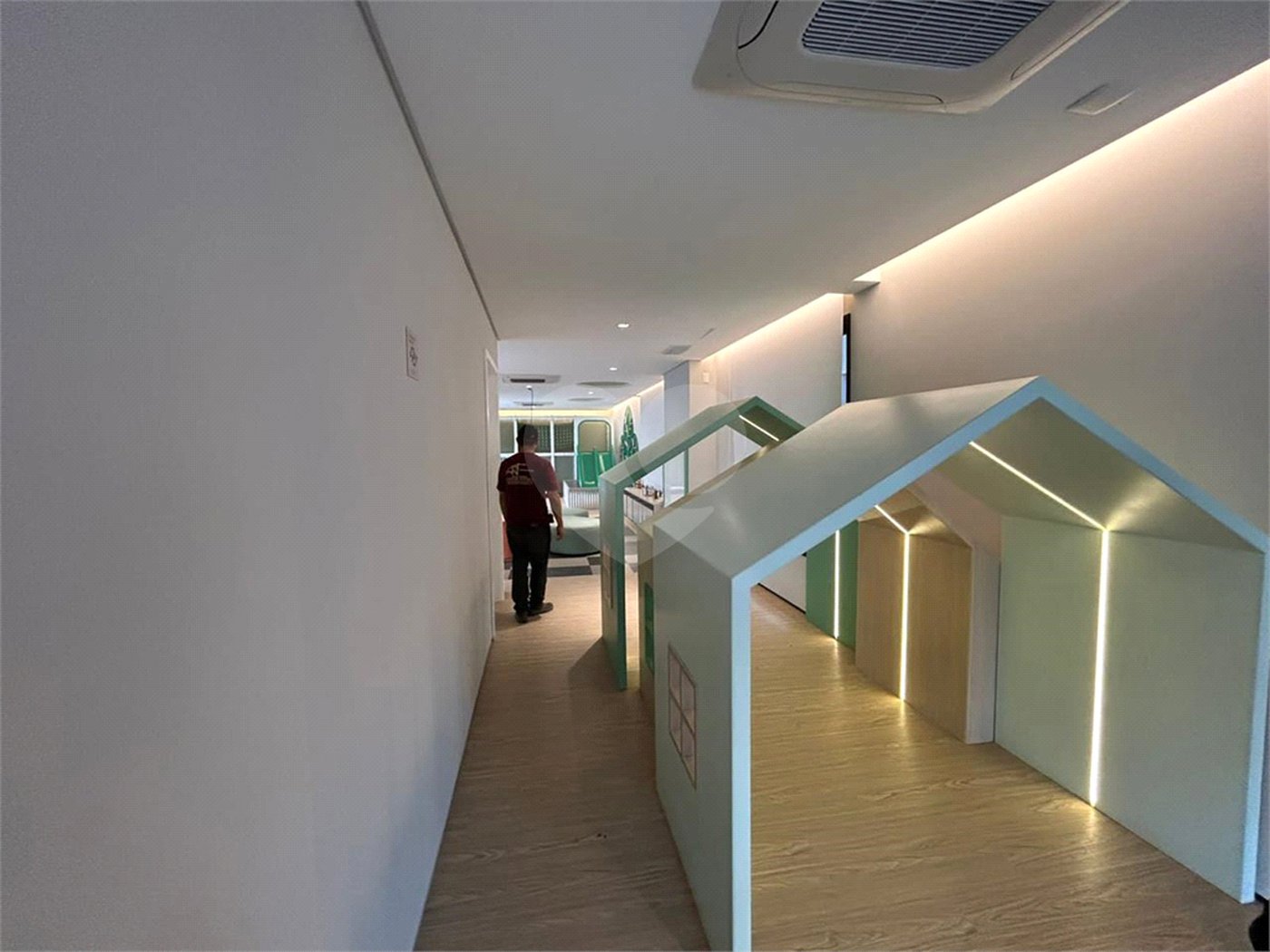 Apartamento à venda com 3 suítes em Belenzinho, São Paulo, SP