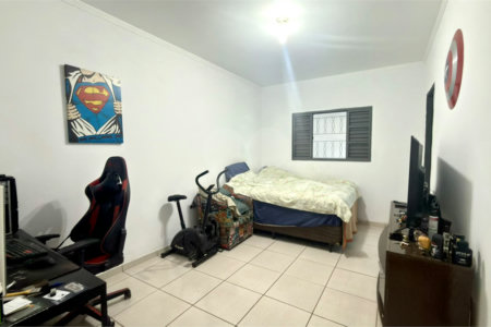 Sobrado à venda com 4 quartos, sendo 1 suíte, em Jardim Wanel Ville V, Sorocaba, SP