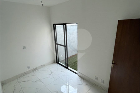 Casa à venda com 3 quartos, sendo 1 suíte,  em Vila São Paulo, Mogi das Cruzes, SP