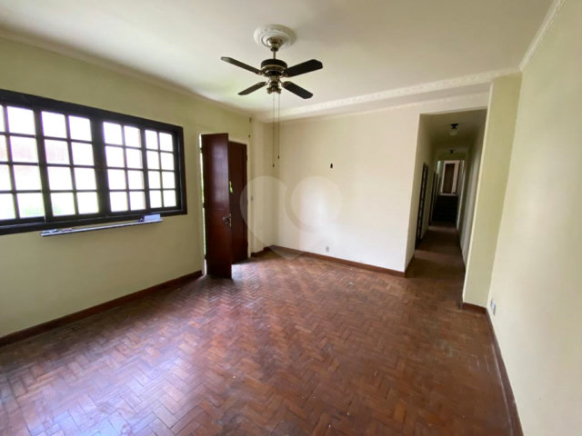 Casa Térrea à venda com 4 quartos em Santana, São Paulo, SP