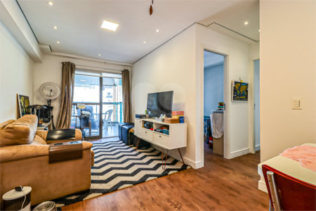 Apartamento à venda com 1 quarto em Jardim das Acácias, São Paulo, SP
