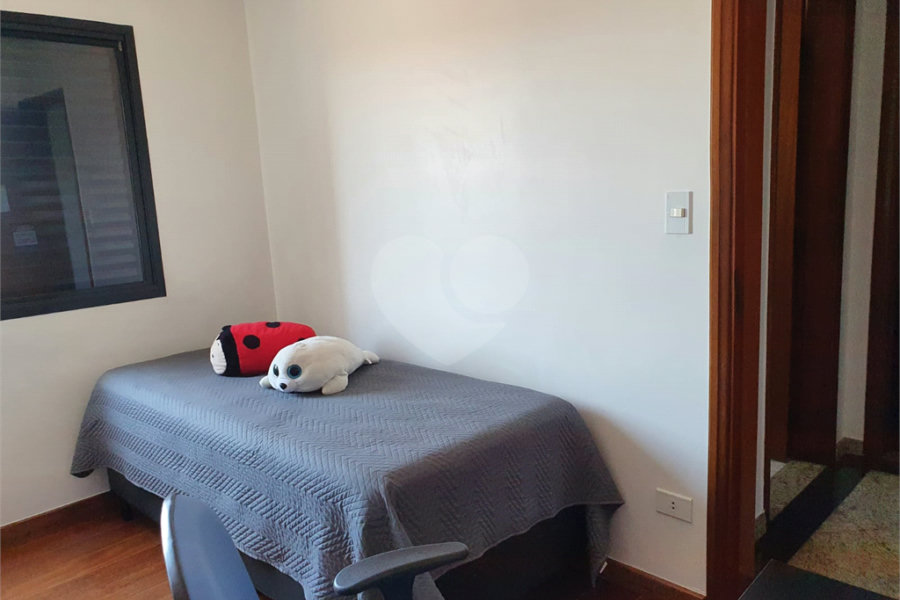 Apartamento à venda com 3 quartos, sendo 1 suíte,  em Vila Maria, São Paulo, SP