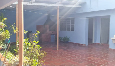 Casa Térrea à venda com 3 quartos, sendo 1 suíte, em Jardim Taboão, São Paulo, SP