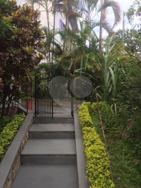 Sobrado à venda com 4 suítes em Tremembé, São Paulo, SP